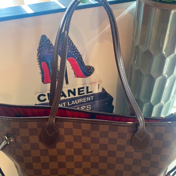 Louis Vuitton Damier Ebene Neverfull MM - Picture 2 of 8